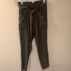 Athleta pants size 4